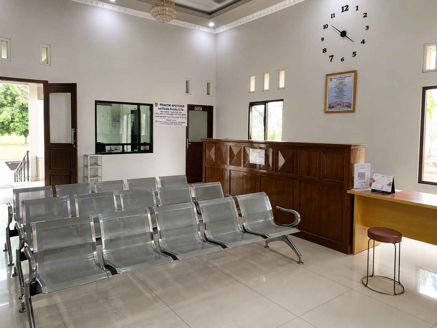 Ruang Tunggu Pasien
